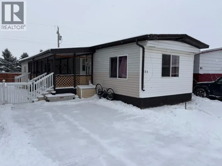 224 Polar Avenue NE, High River