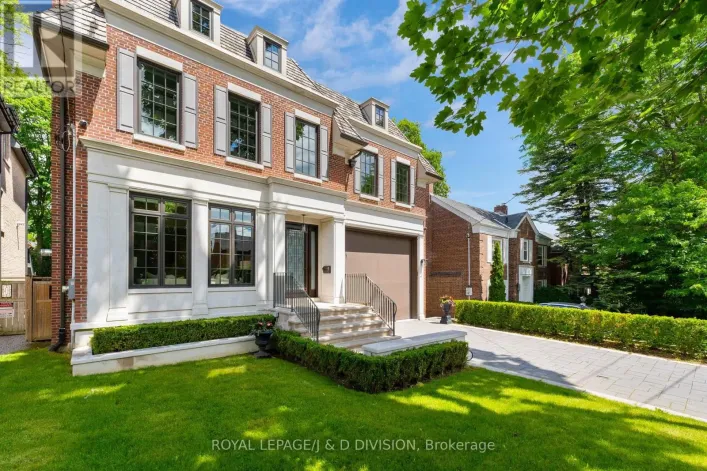224 ST LEONARDS AVENUE, Toronto