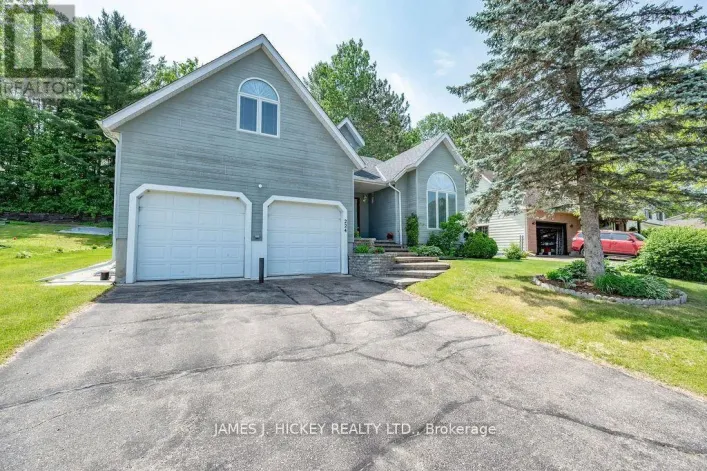 224 THOMAS STREET, Deep River