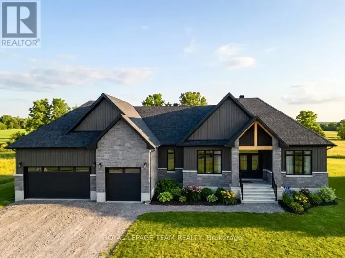 House for sale: 224 TRUDEAU CRESCENT, Russell