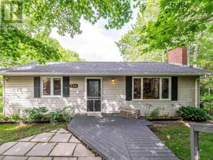 224 Tucker Lake Road, Beaver Bank