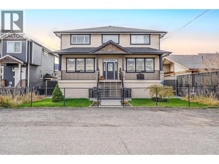 2240 Jackson Avenue, Merritt