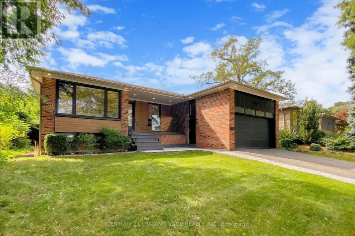 2240 SPRINGFIELD COURT, Mississauga