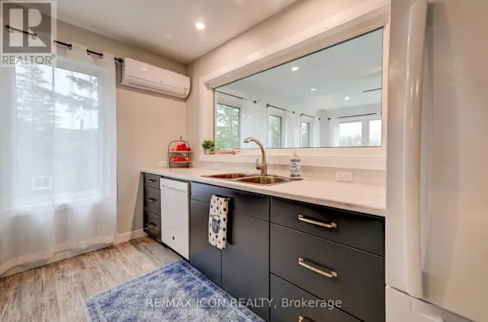 224242 SOUTHGATE 2 ROAD, Southgate