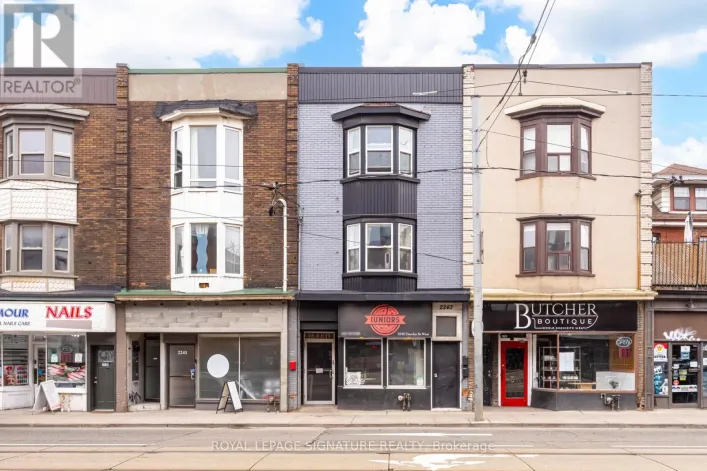 2243 DUNDAS STREET W, Toronto