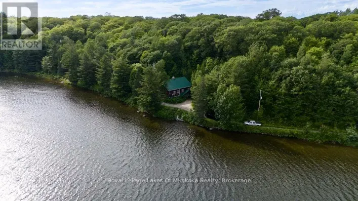 House for sale: 2245 AHMIC LAKE ROAD, Magnetawan