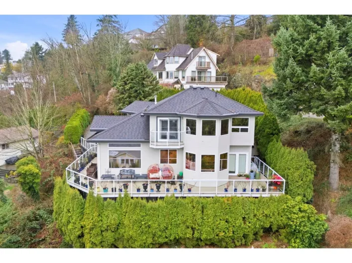 2247 MOUNTAIN DRIVE, Abbotsford