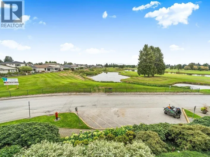 225 19673 MEADOW GARDENS WAY, Pitt Meadows