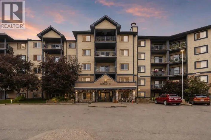 225, 200 Richard Street, Fort McMurray