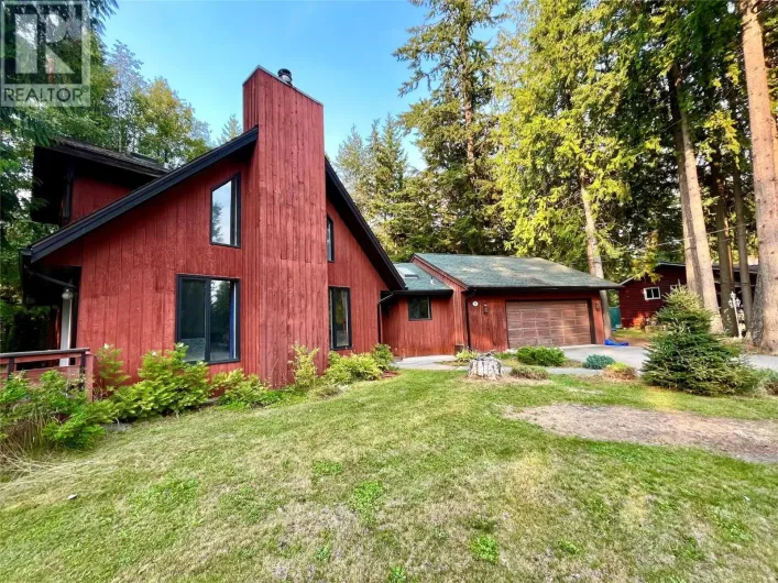 225 6th Street, Nakusp