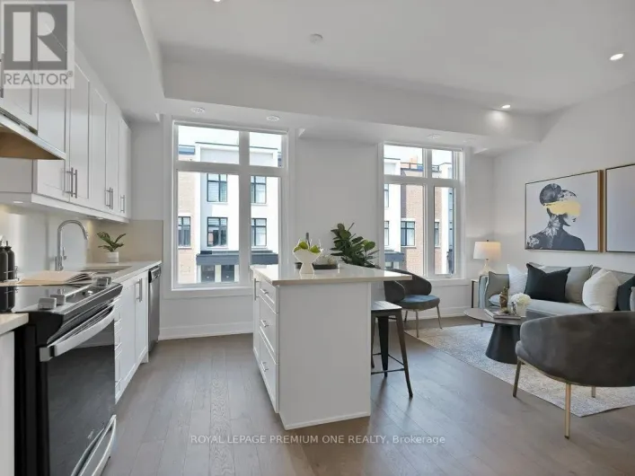 225 - 9560 ISLINGTON AVENUE, Vaughan