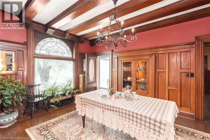 225 BROAD Street E, Dunnville