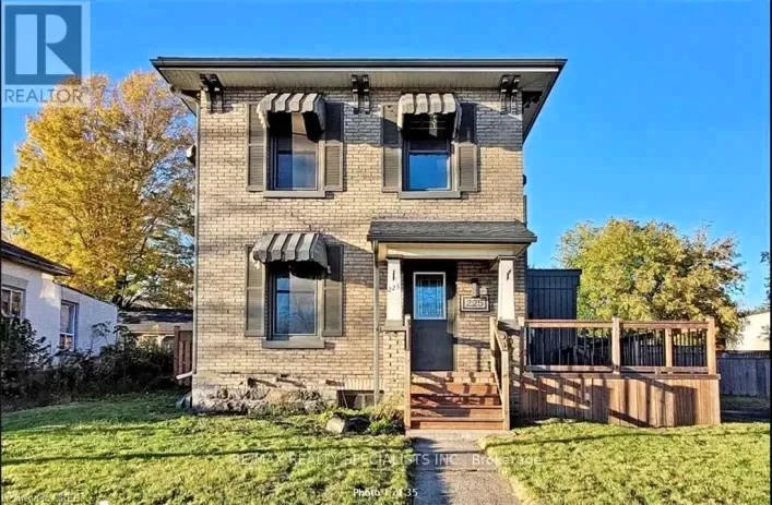 225 DUNDAS STREET, Woodstock