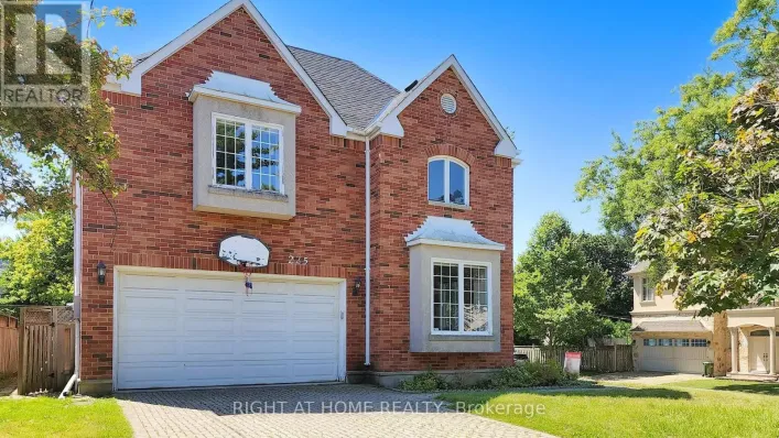 225 KINGSDALE AVENUE, Toronto