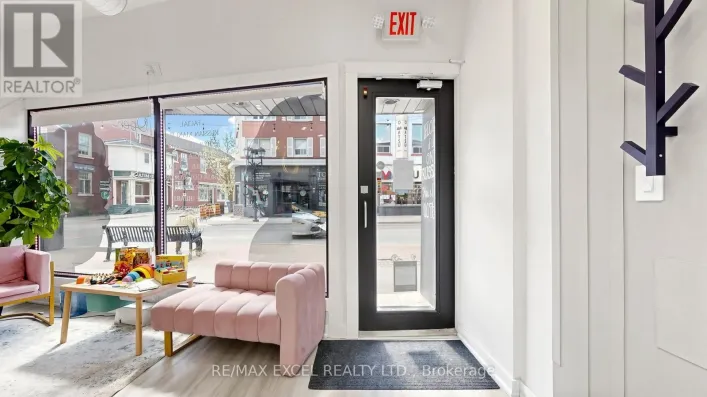 225 MAIN STREET S, Newmarket