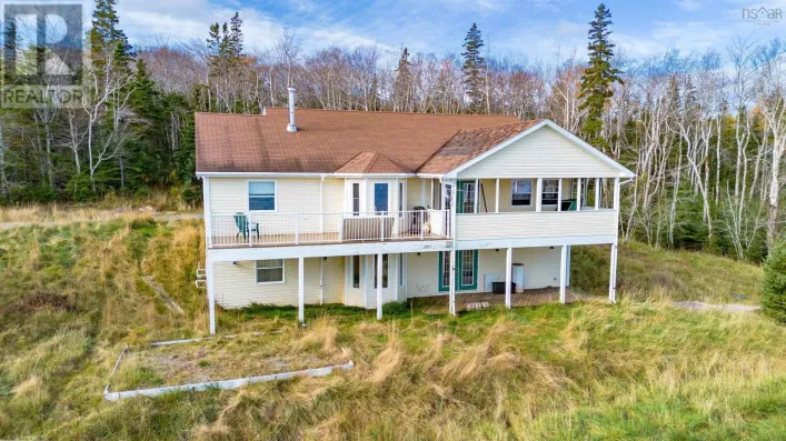 225 Maple Drive Drive, Cape George