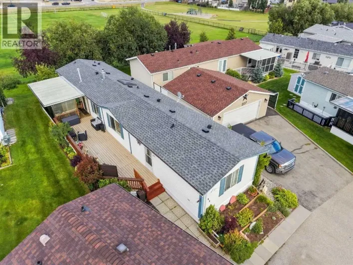225 Ranchwood Lane, Strathmore