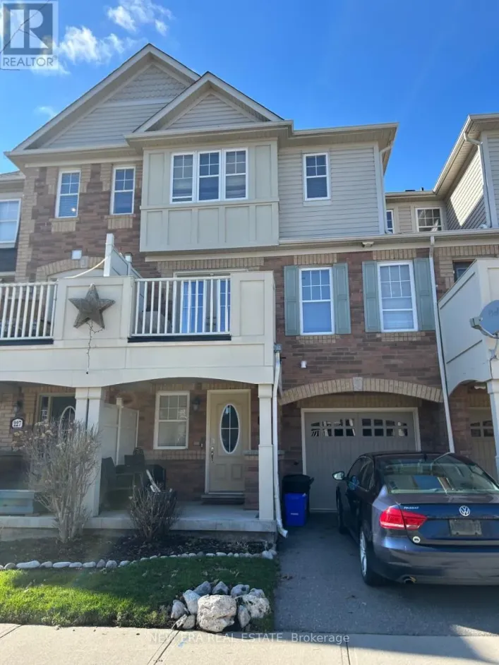 225 SCHREYER CRESCENT, Milton