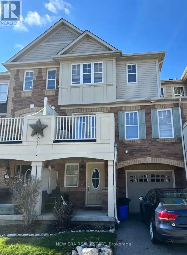 225 SCHREYER CRESCENT, Milton