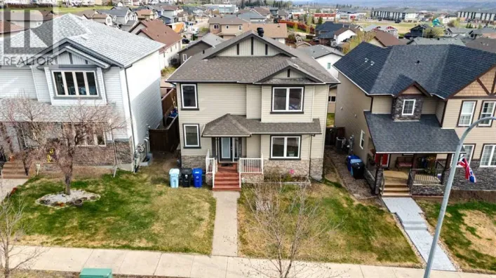225 Sparrow Hawk Drive, Fort McMurray