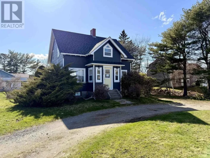 225 Water Street, Shelburne