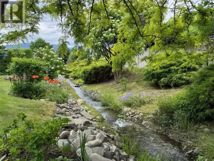 2250 Louie Drive Unit# 17, Westbank