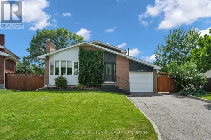 2250 URBANDALE DRIVE, Ottawa