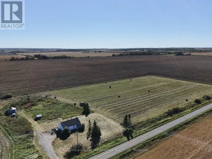 225062 DENOMME ROAD, Englehart