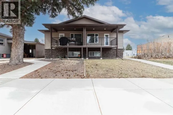 2254 15 Avenue SE, Medicine Hat