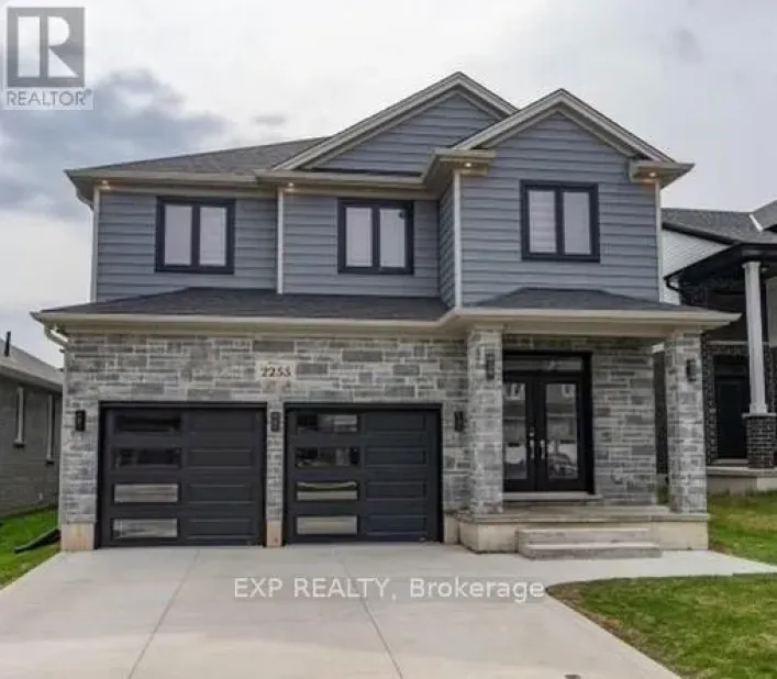 2255 CONSTANCE AVENUE, London South