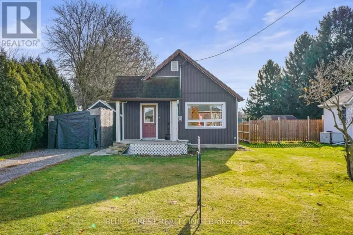 22557 QUEENS LINE, West Elgin