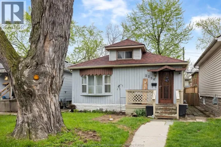 2256 CHURCH, Windsor