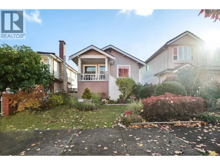 2258 KITCHENER STREET, Vancouver