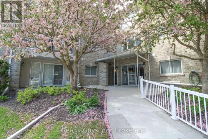 226 B - 1099 CLONSILLA AVENUE, Peterborough