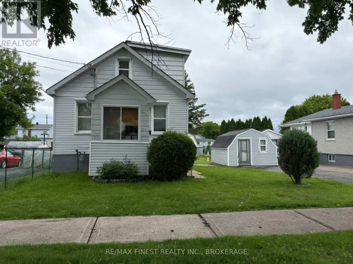 226 DANIS AVENUE, Cornwall