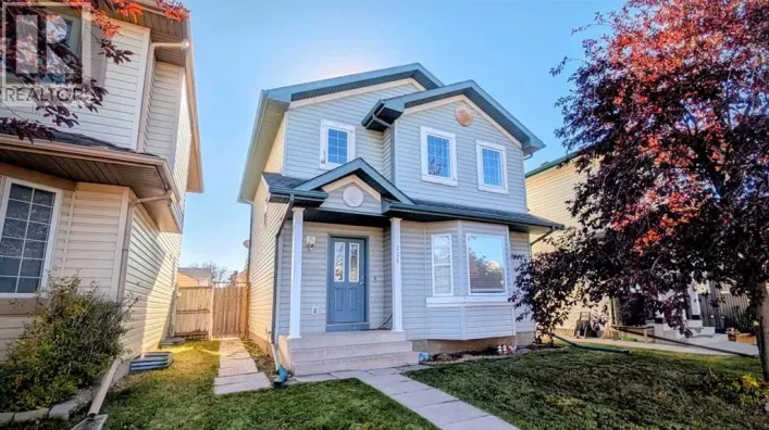 226 Erin Circle SE, Calgary