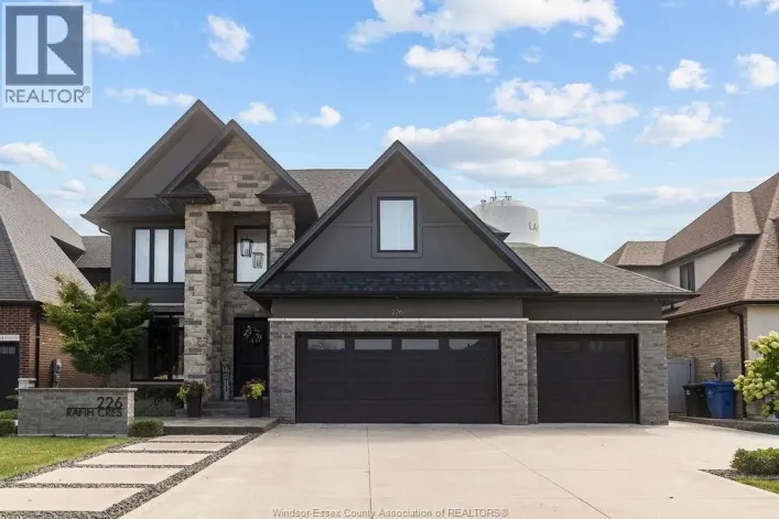 226 RAFIH CRESCENT, Lakeshore