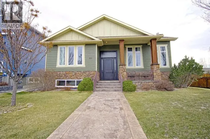 226 Riverstone Boulevard W, Lethbridge