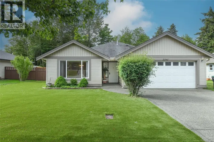 2261 Murrelet Dr, Comox