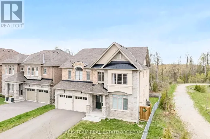 2263 LOZENBY STREET, Innisfil