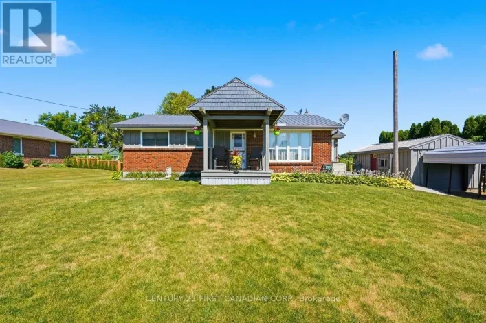22656 QUEENS LINE, West Elgin