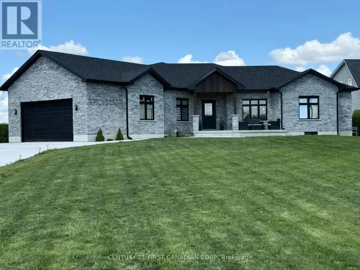 House for rent: 22664 QUEENS LINE, West Elgin