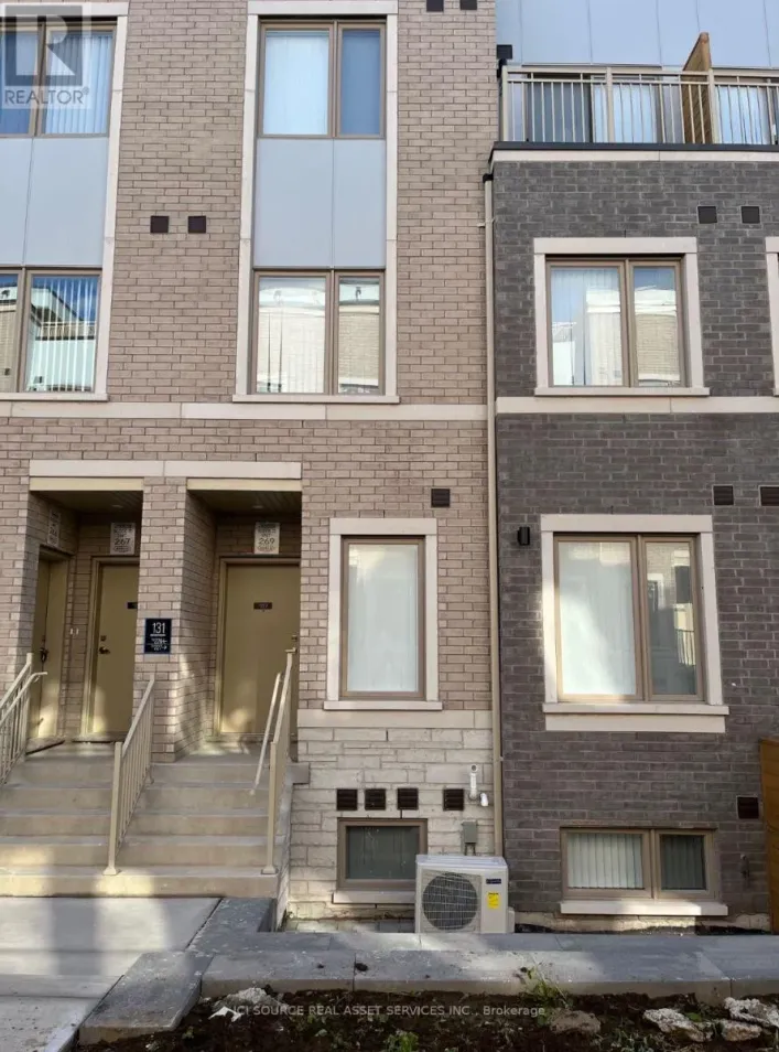227 - 131 HONEYCRISP CRESCENT, Vaughan
