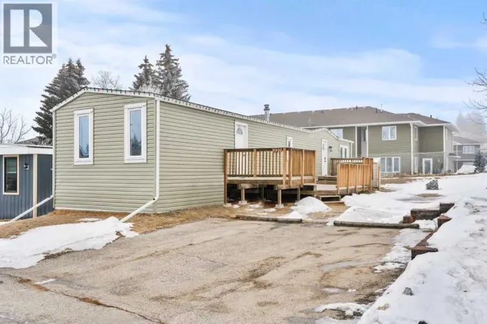 227 2 Avenue SE, Diamond Valley