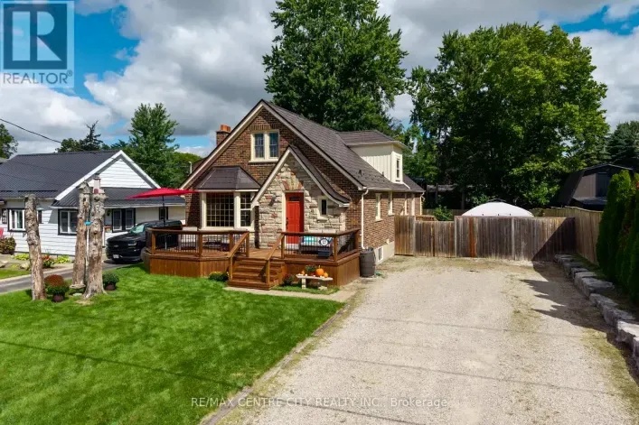 227 BEATTIE STREET, Strathroy-Caradoc