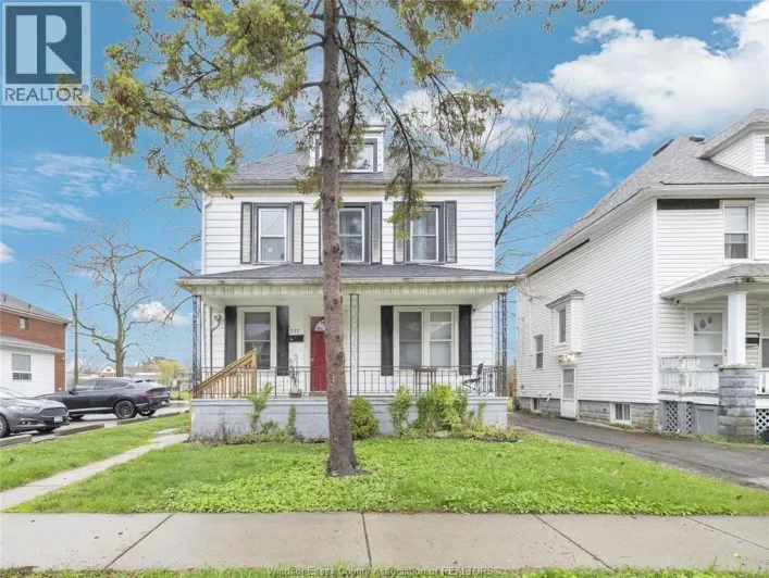 227 Bridge AVENUE, Windsor