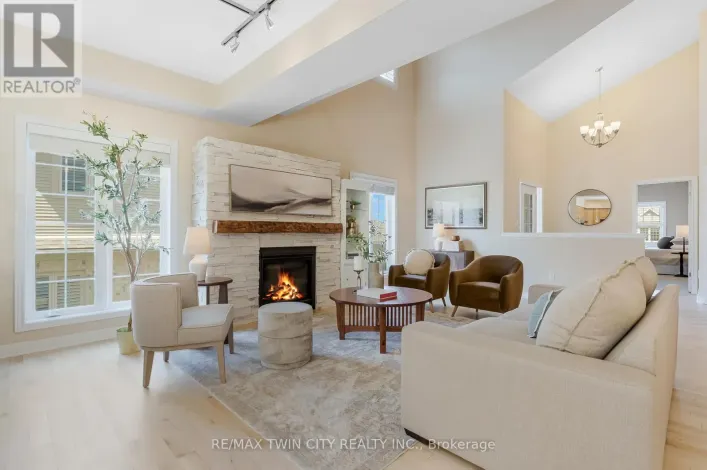 227 CHESTNUT HILL CRESCENT, Kitchener