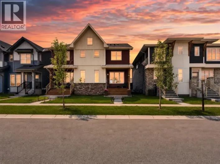 227 Chinook Gate Boulevard SW, Airdrie