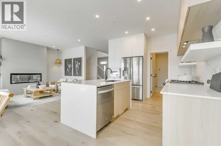 227 Lucas Common NW, Calgary