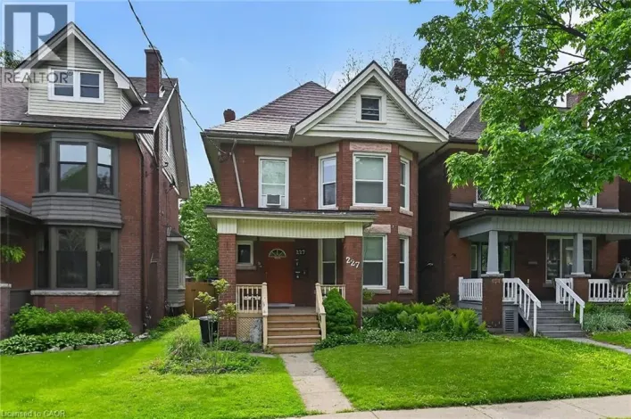 227 SHERMAN Avenue S, Hamilton